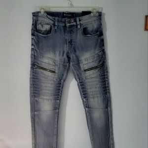 The brand is Southpole and the size is 12